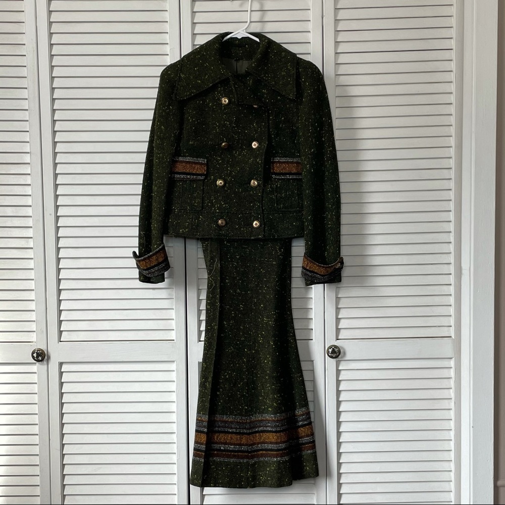 Vintage 1970’s Wool Suit Size 38